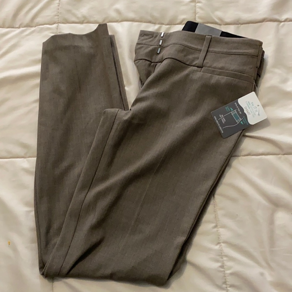 Brand New maurices dress pants size 5/6